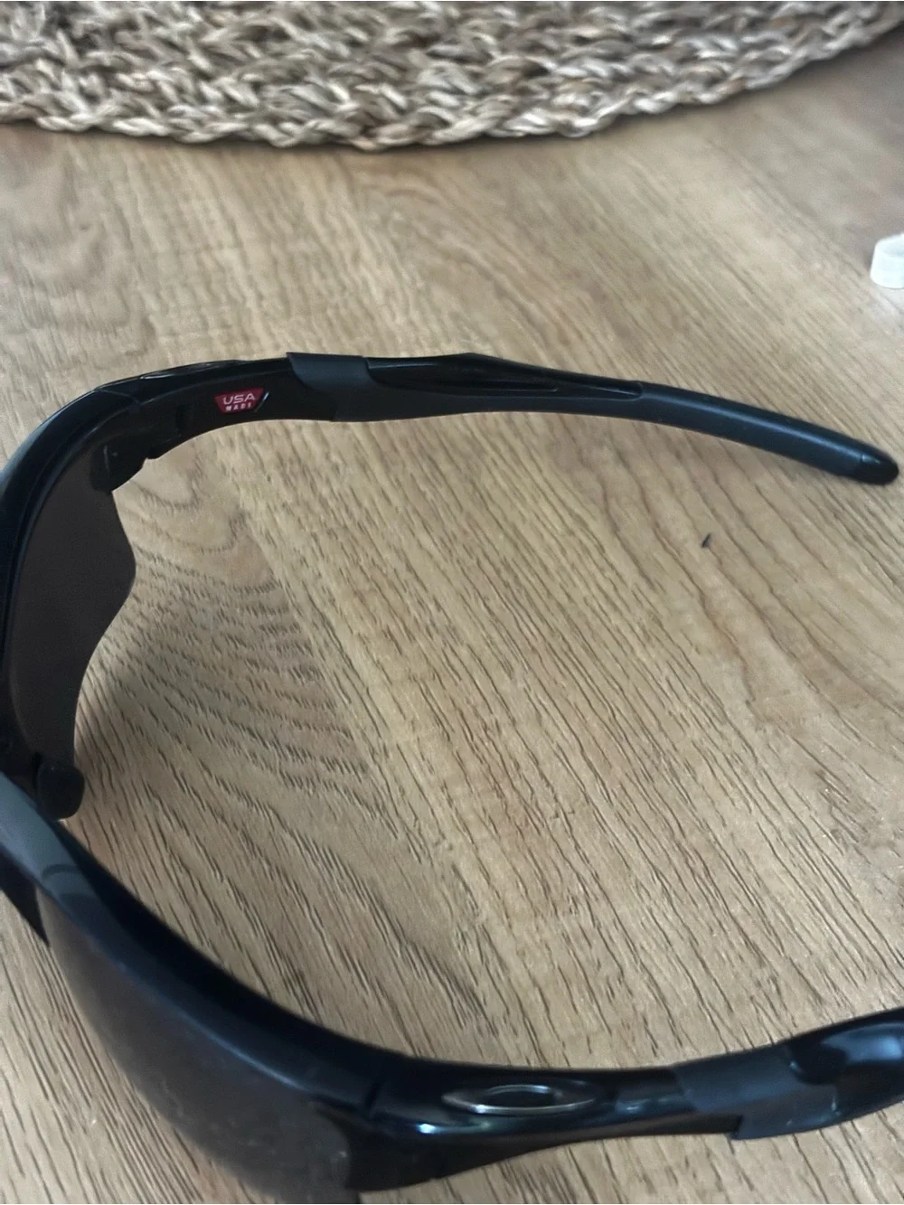 Oakley Men’s Black Frame with Grey Mirrored Lenses Sport Sunglasses